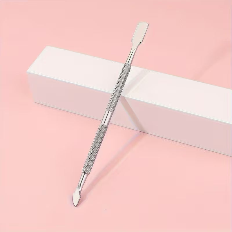 Stainless Steel Cuticle Pusher - Miss Smoo - (12.3 × 0.8 cm)