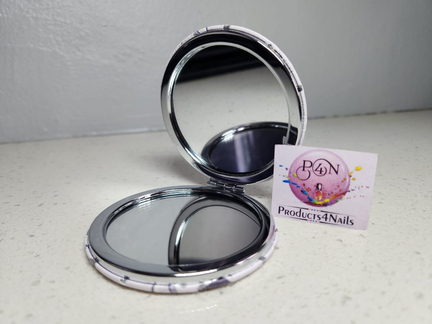 Cosmetic Mirror Classics Fashion 2 in 1 (Plain Mirror and Magnifying Glass)