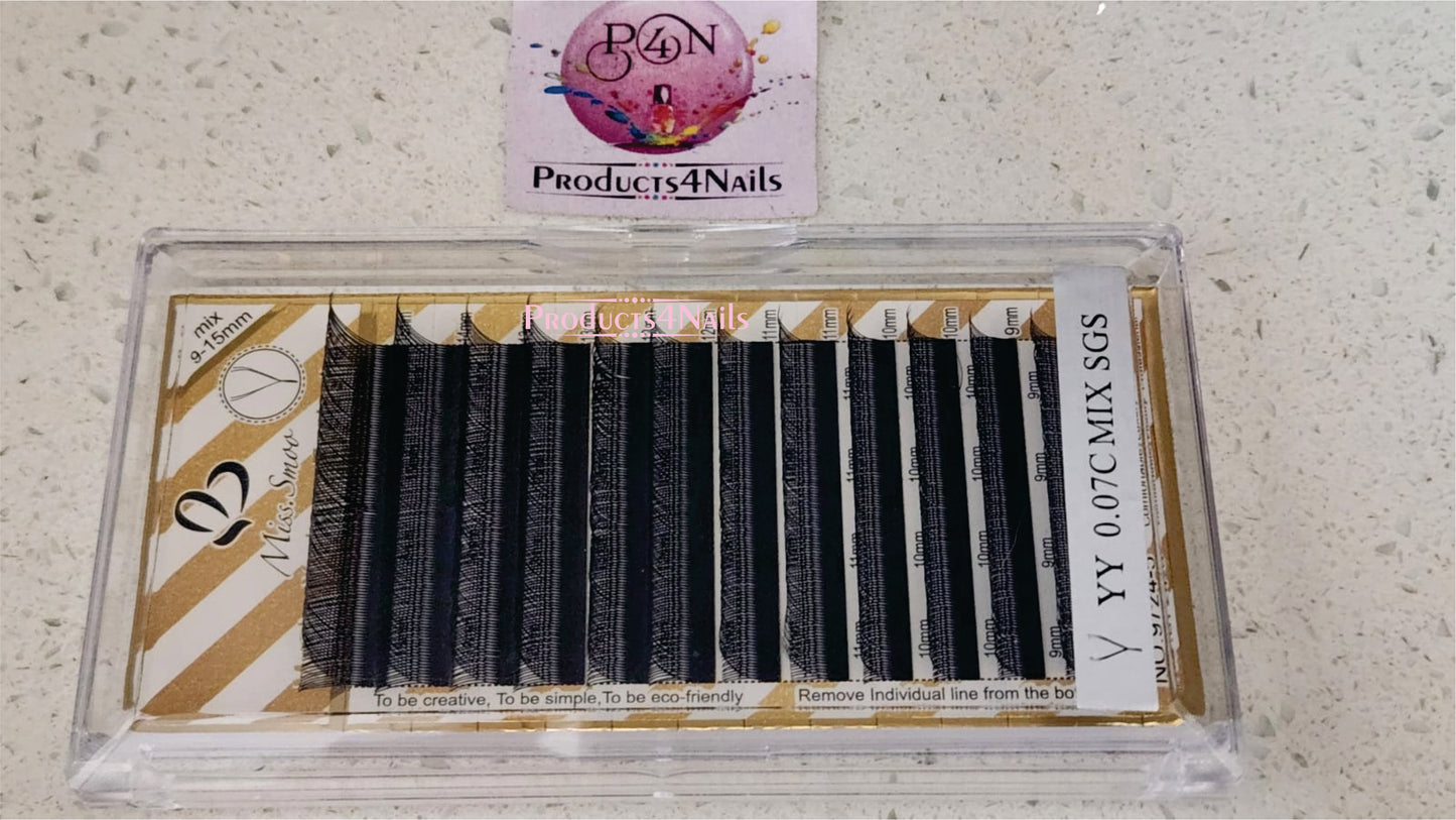 Miss Smoo Eye lash YY 0.07C MIX SGS (NO 9724-5)