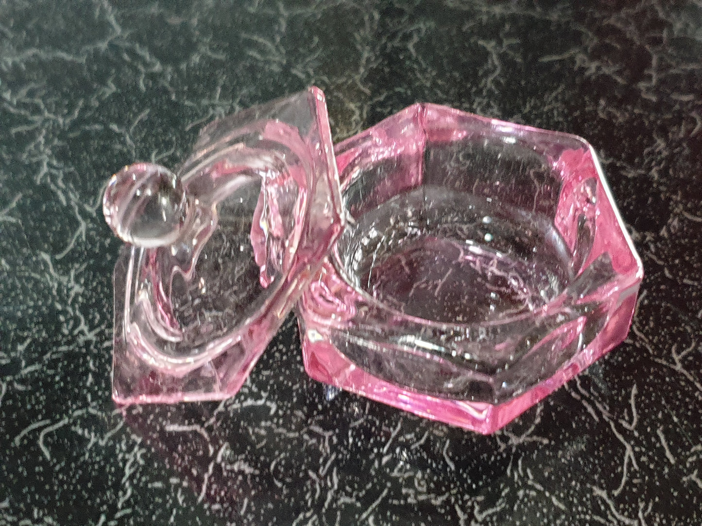 Dappen Dish Glass - Pink