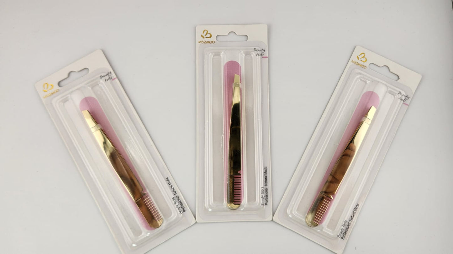 Eyebrow Tweezer Pointed Slant with Comb - Miss Smoo - GOLD