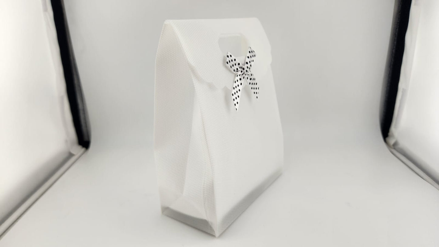 Plastic Bow Gift bag - Small