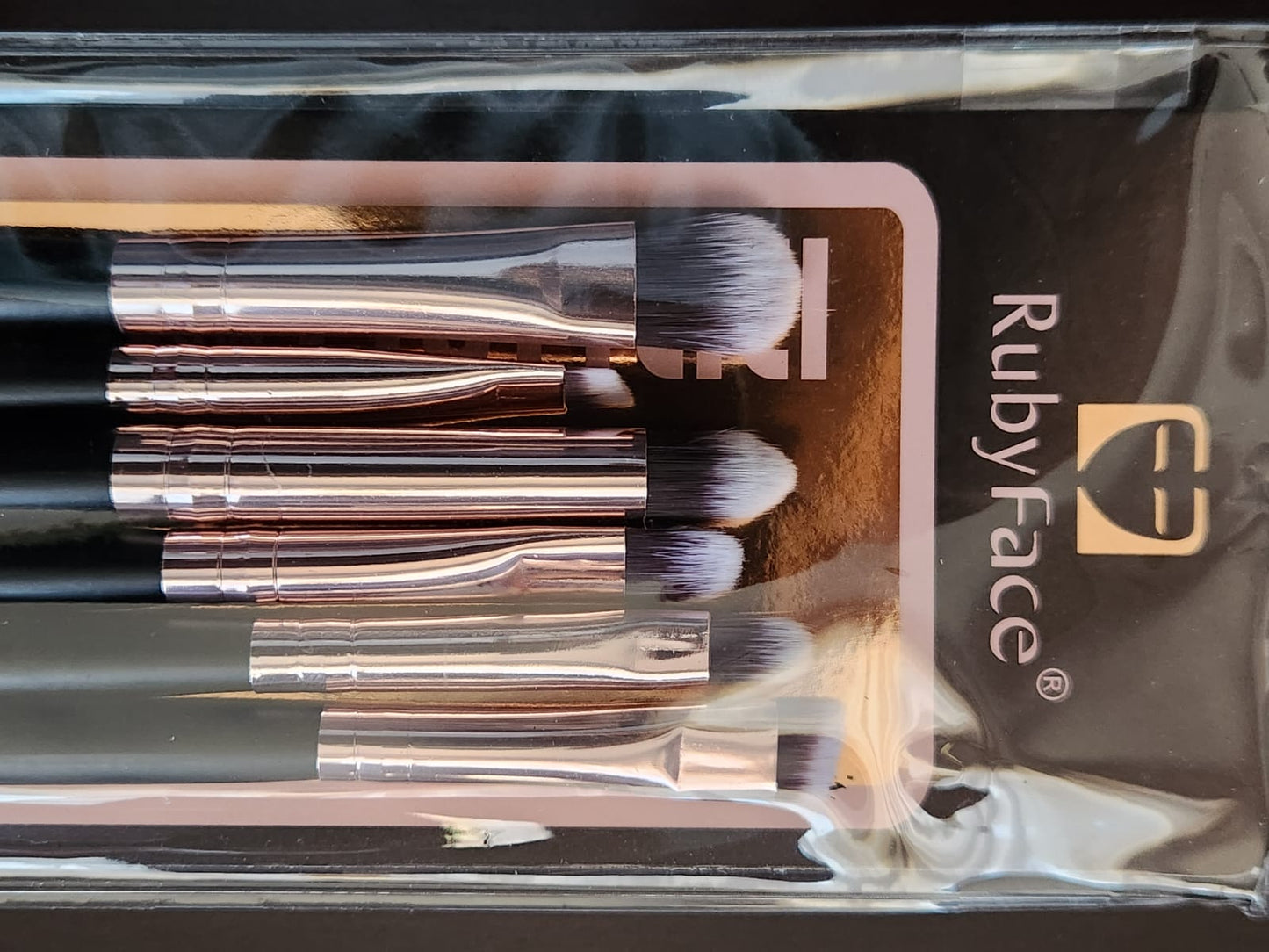 Make Set Brushes 6pcs - Eye Shadow Brush  RUBY FACE TOT-2670-39