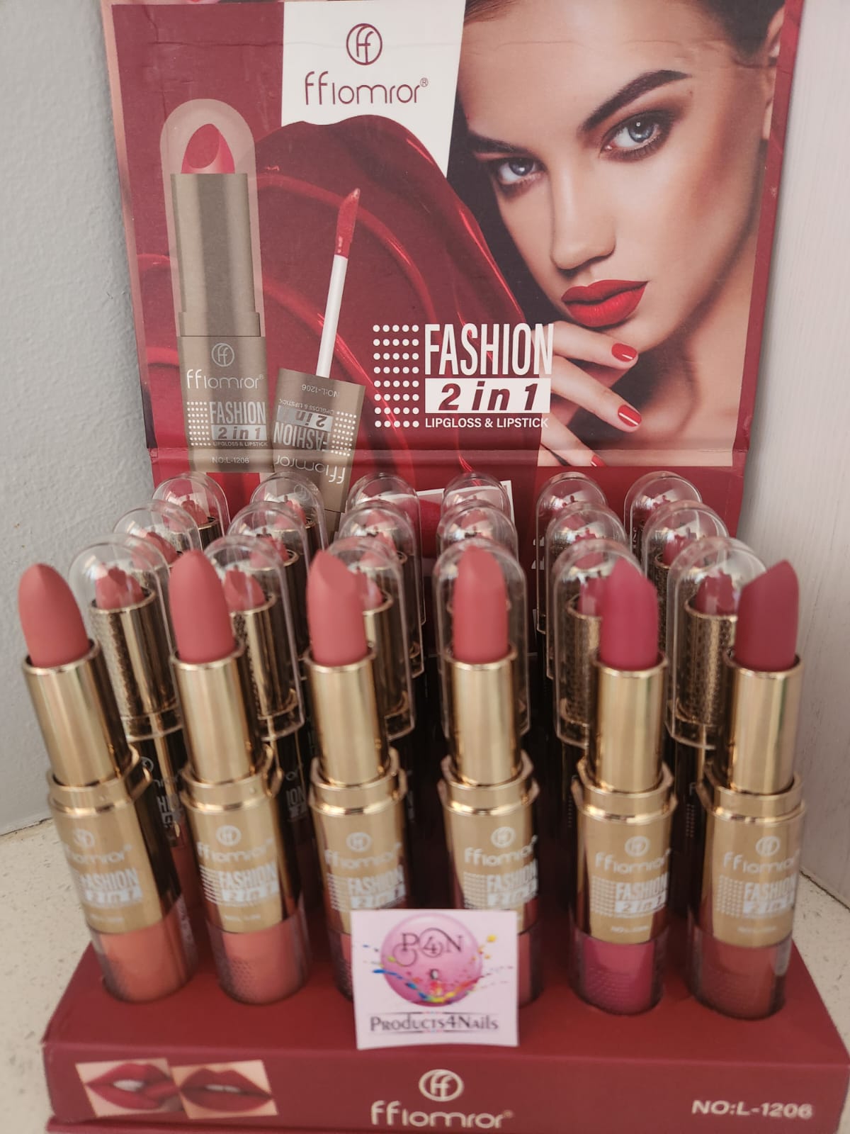 Lip Gloss & Lipstick 2-IN-1 Fashion