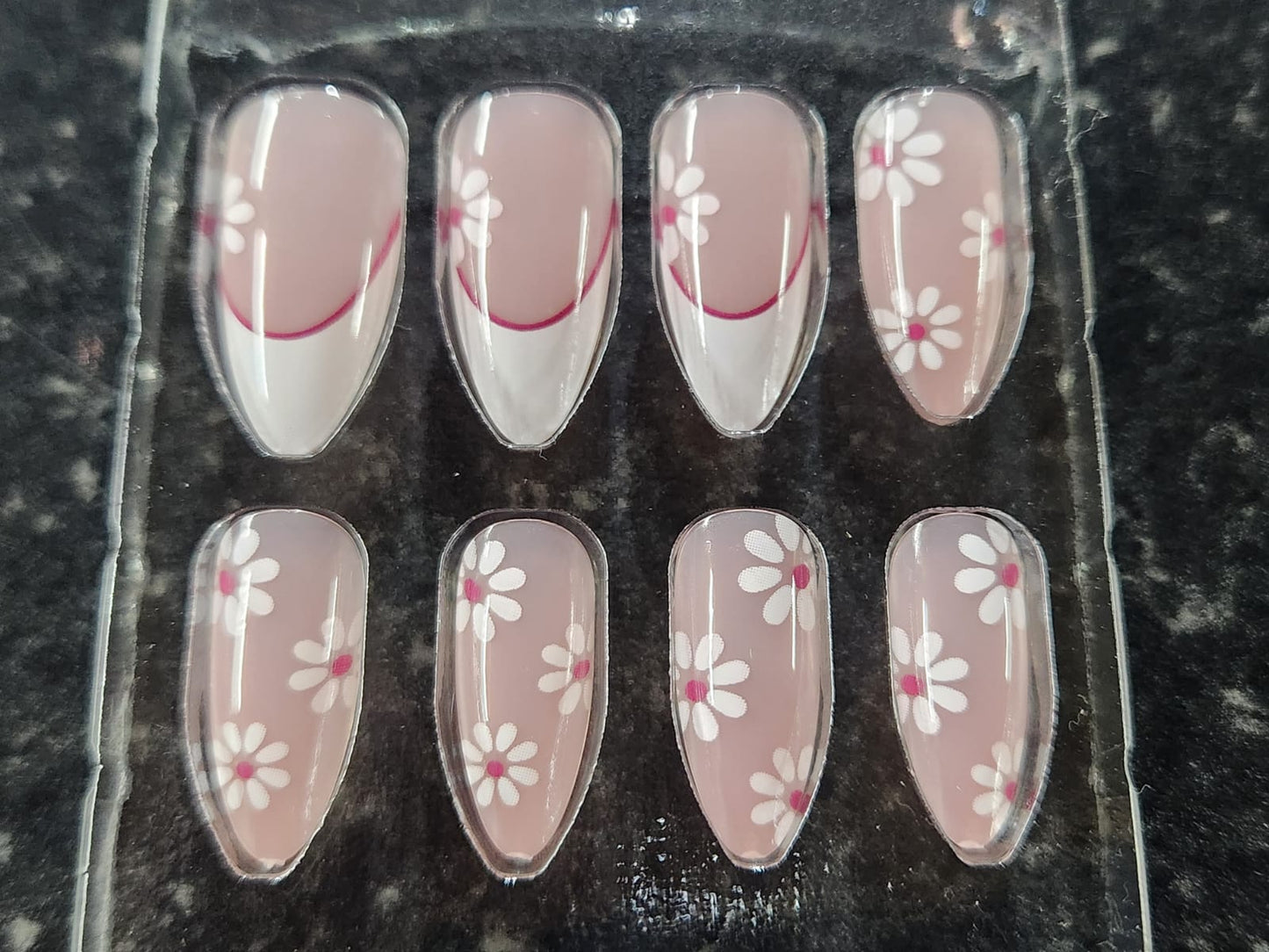 Press On Nails from Miss Smoo - Daisy