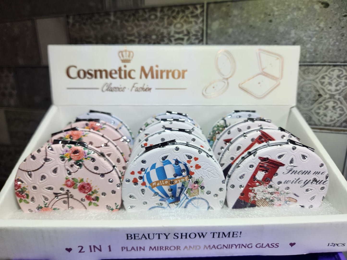 Cosmetic Mirror Classics Fashion 2 in 1 (Plain Mirror and Magnifying Glass)