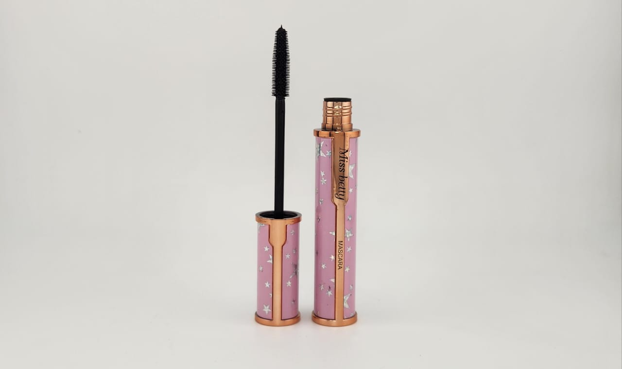 Miss Betty Full Exposure Black Mascara – Long-Lasting Waterproof Volume & Length